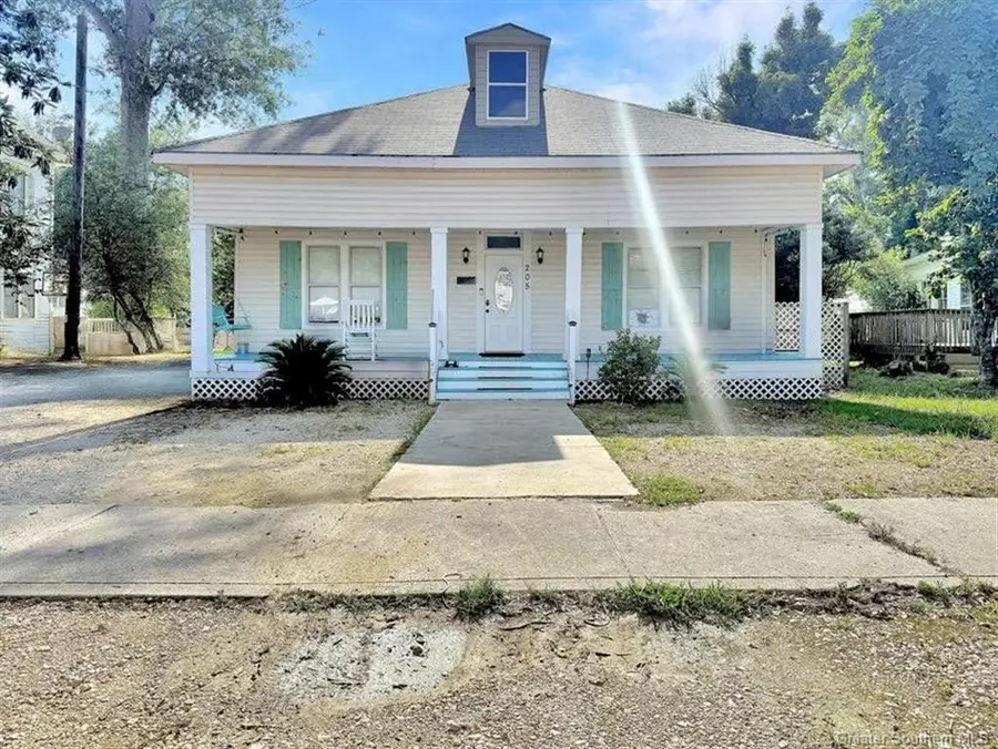 205 N Royal Street N, Deridder, LA 70634 - #2