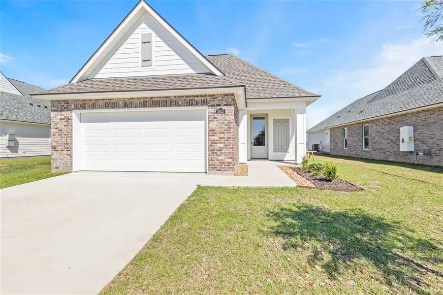 3057 Southern Trace Drive, Lake Charles, LA 70607 - Image #2