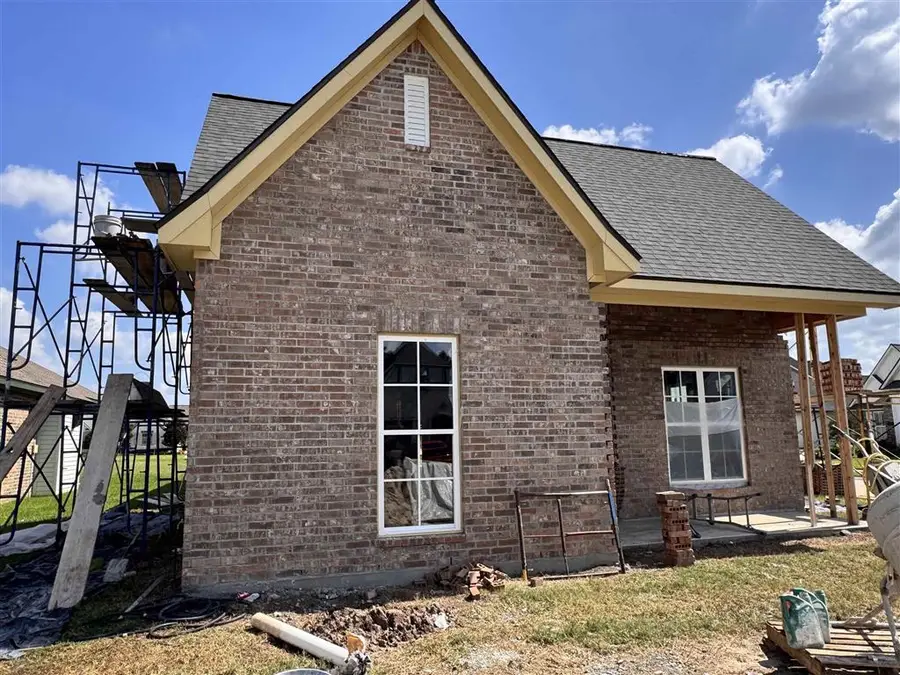 5839 Weeping Willow Drive, Lake Charles, LA 70605 - Image #2