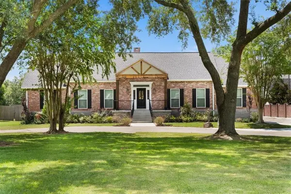 20 Timberly Drive, Lake Charles, LA 70605