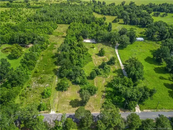 7620 Sidney Leger Lane, Iowa, LA 70647