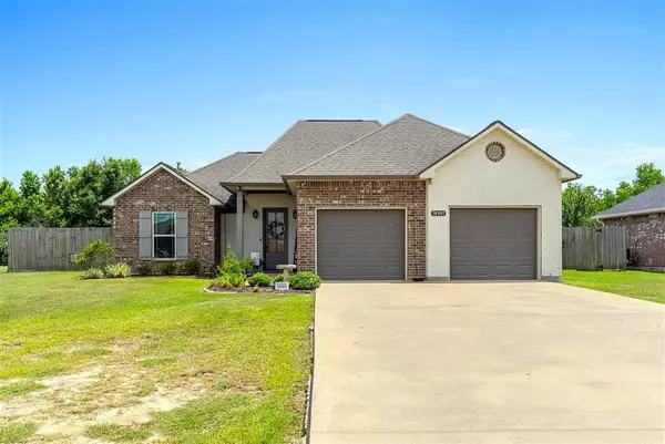 18901 Cade Street, Iowa, LA 70647