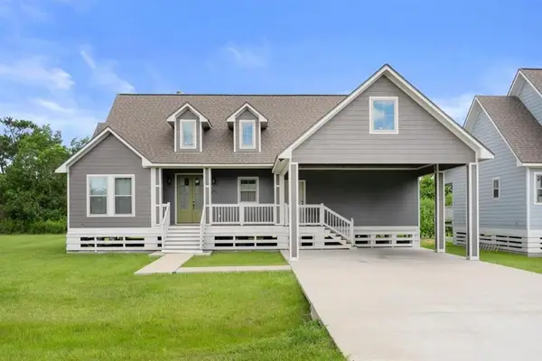 7702 Nine Oaks Drive, Lake Charles, LA 70607