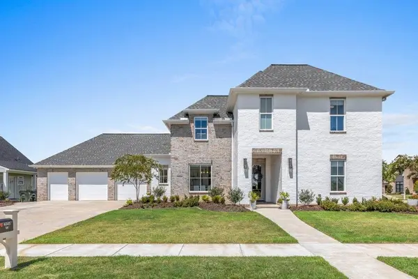 6543 White Oleander Circle, Lake Charles, LA 70605