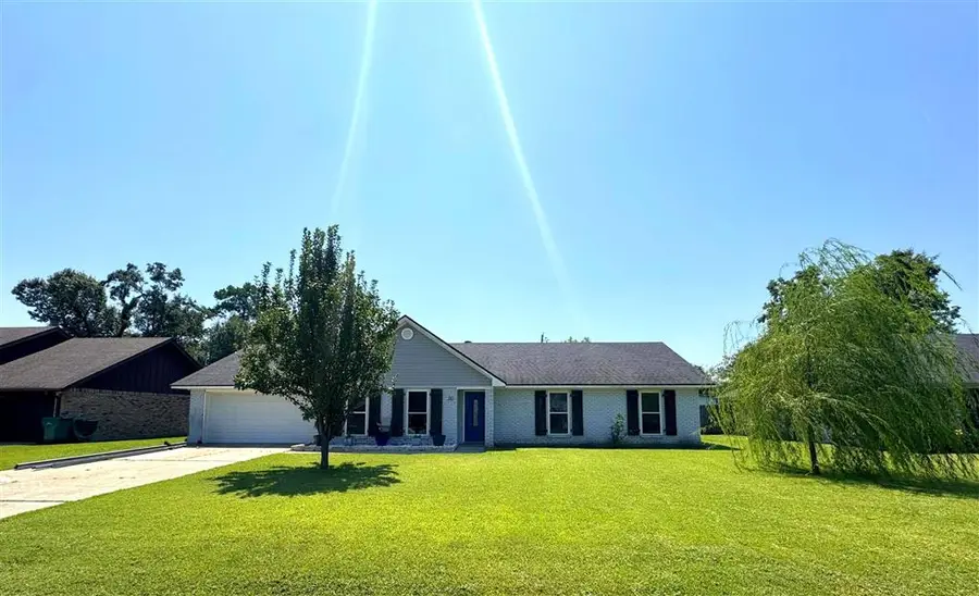 20 Pinewood Drive, Sulphur, LA 70663 - Image #2