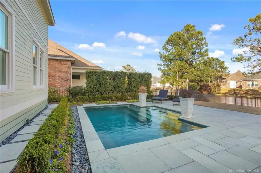 5839 Lakeview Lane, Lake Charles, LA 70605 - Image #2