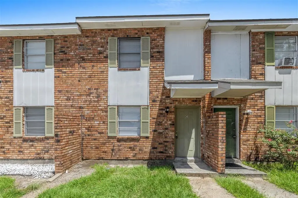 1860 S Tallowood Dr Drive S #C, Lake Charles, LA 70605 - Image #1