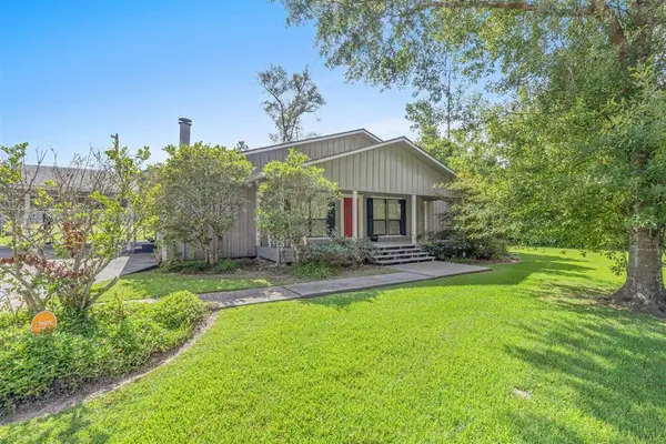 128 Sam Dunham Road, Sulphur, LA 70663