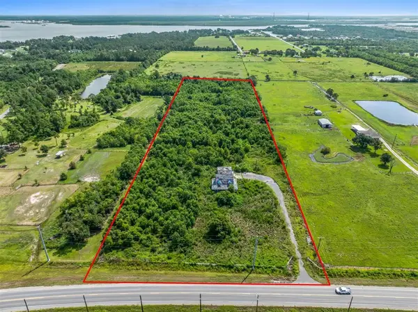 7483 S La 27 Highway S, Sulphur, LA 