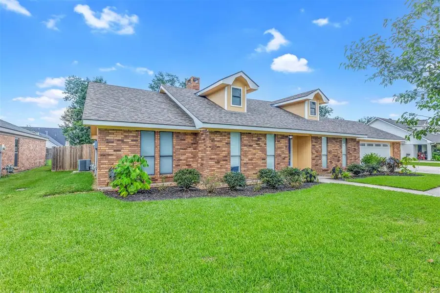 4601 W Quail Hollow Drive W, Lake Charles, LA 70605 - Image #2