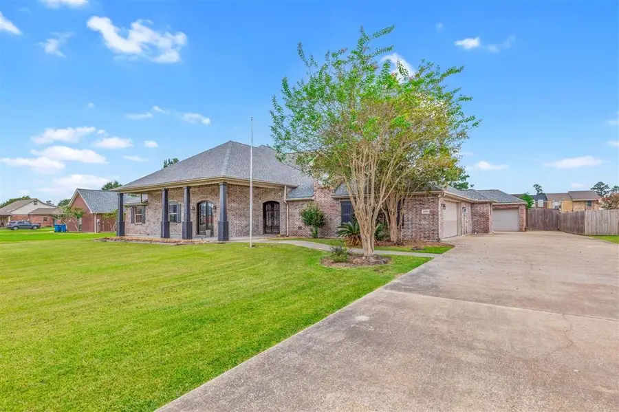 1630 Hollow Cove Lane, Lake Charles, LA 70611 - Image #2