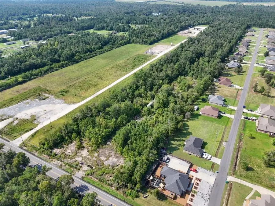 3245 E Burton Street E, Sulphur, LA  - Image #3