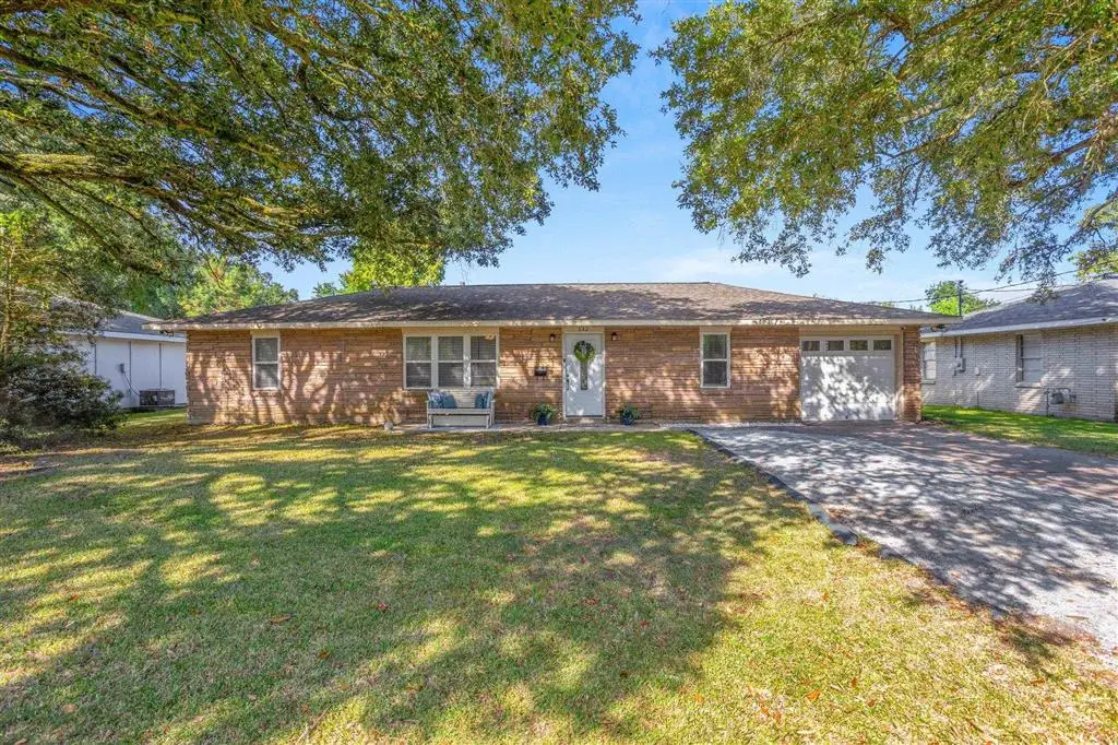 132 Lee Street, Lake Charles, LA 70605 - Image #1