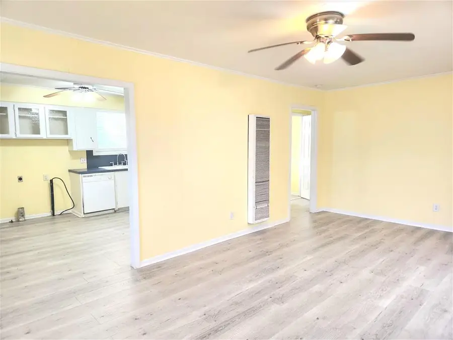 2720 Cypress Street, Lake Charles, LA 70601 - Image #2