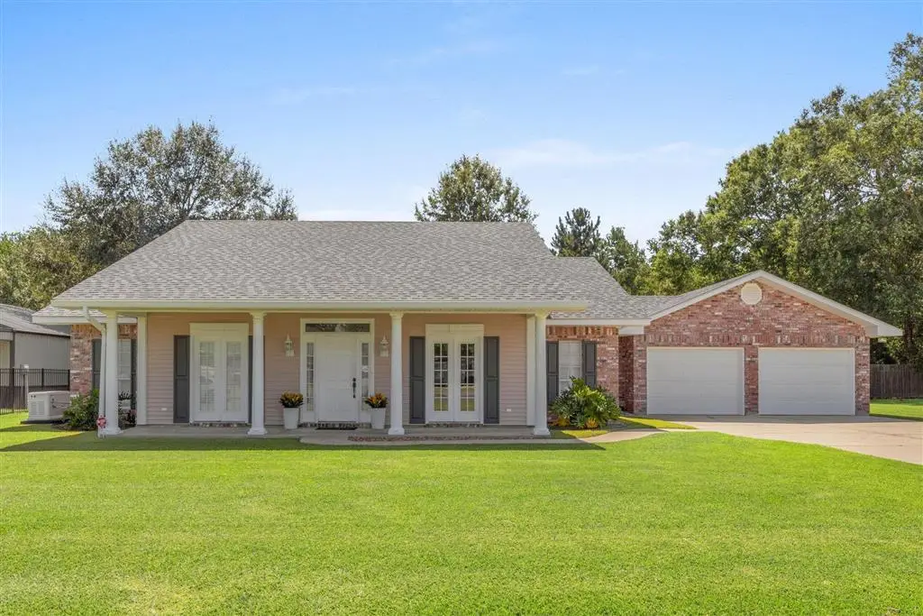 815 Comfort Lane, Jennings, LA 70546 - Image #1