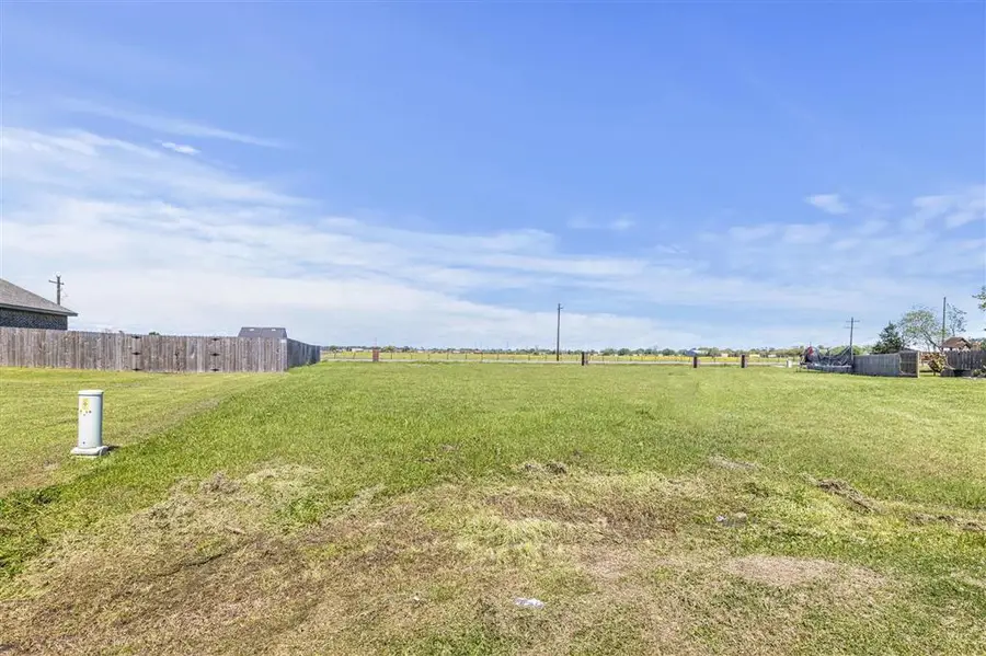 705 Gentry Drive, Sulphur, LA 70665 - Image #2