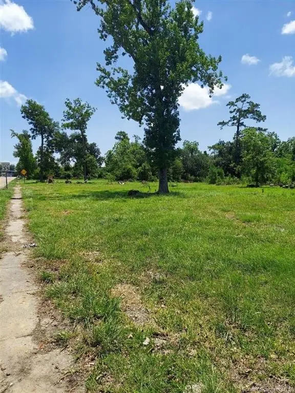 Moeling Street, Lake Charles, LA 70601