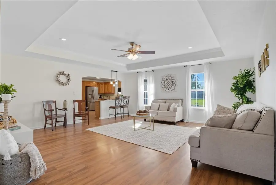 2613 E Robinwood Dr Drive E, Lake Charles, LA 70611 - Image #3