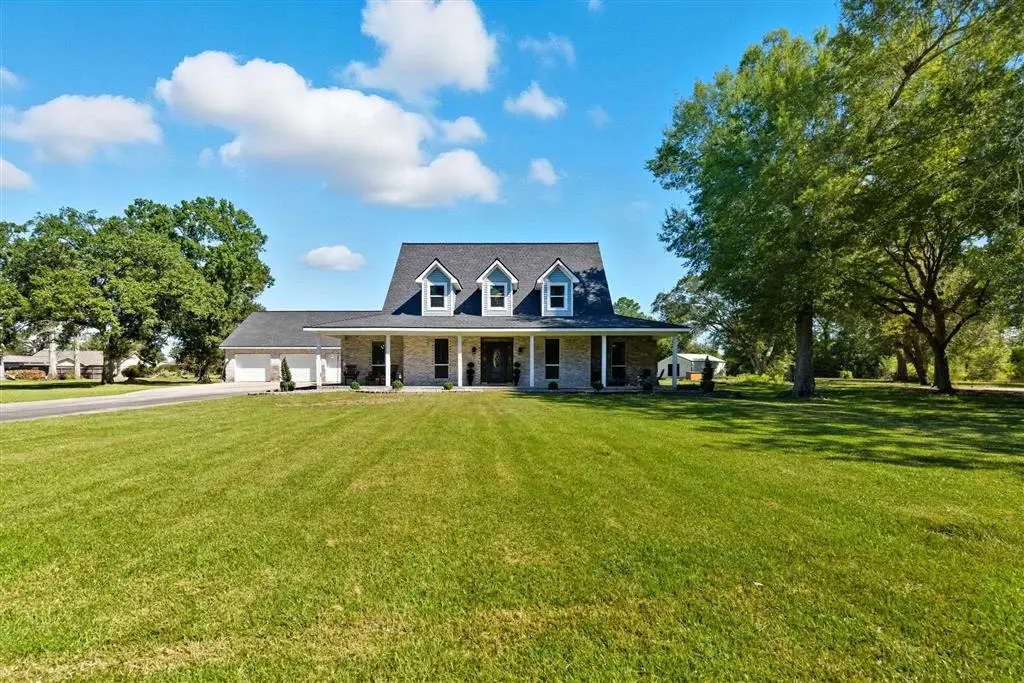 4327 Dorothy Jane Dr Drive, Sulphur, LA 70665 - Image #1