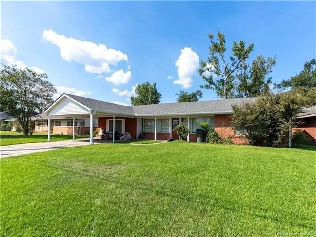 914 Holly Street, Lake Charles, LA 70601 - Image #1