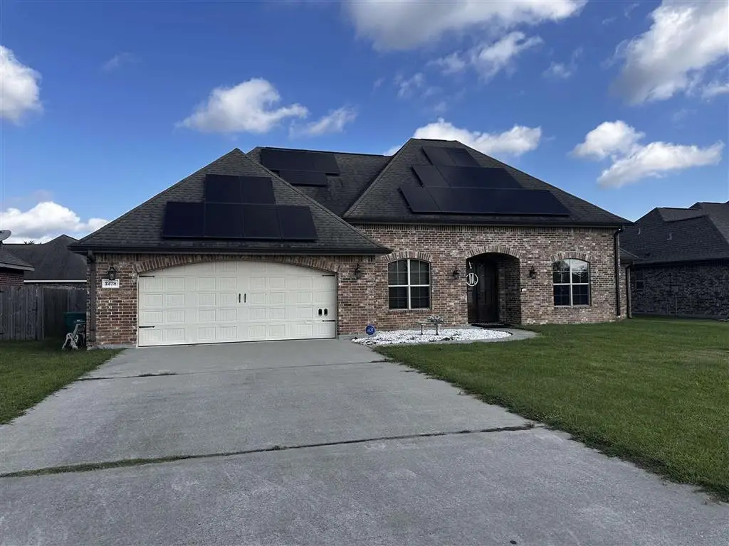 1278 E Eagles Nest Drive E, Lake Charles, LA 70611 - Image #1