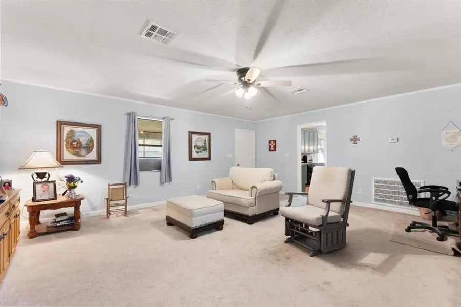 204 Larry Street, Iowa, LA 70647 - Image #2