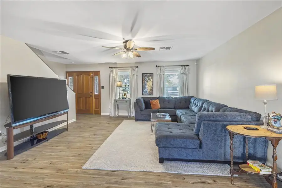 751 Moss Bluff Dr Drive, Lake Charles, LA 70611 - Image #2