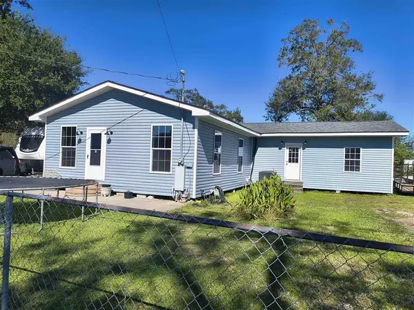 1706 Mill Street, Vinton, LA 70668