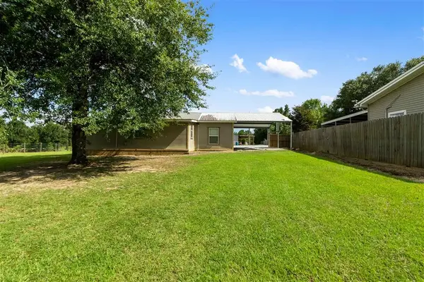 1218 Dunn Ferry Road, Sulphur, LA 70663