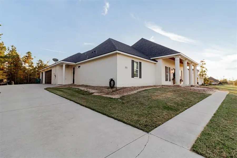 3915 Jacobs Way, Lake Charles, LA 70605 - Image #2