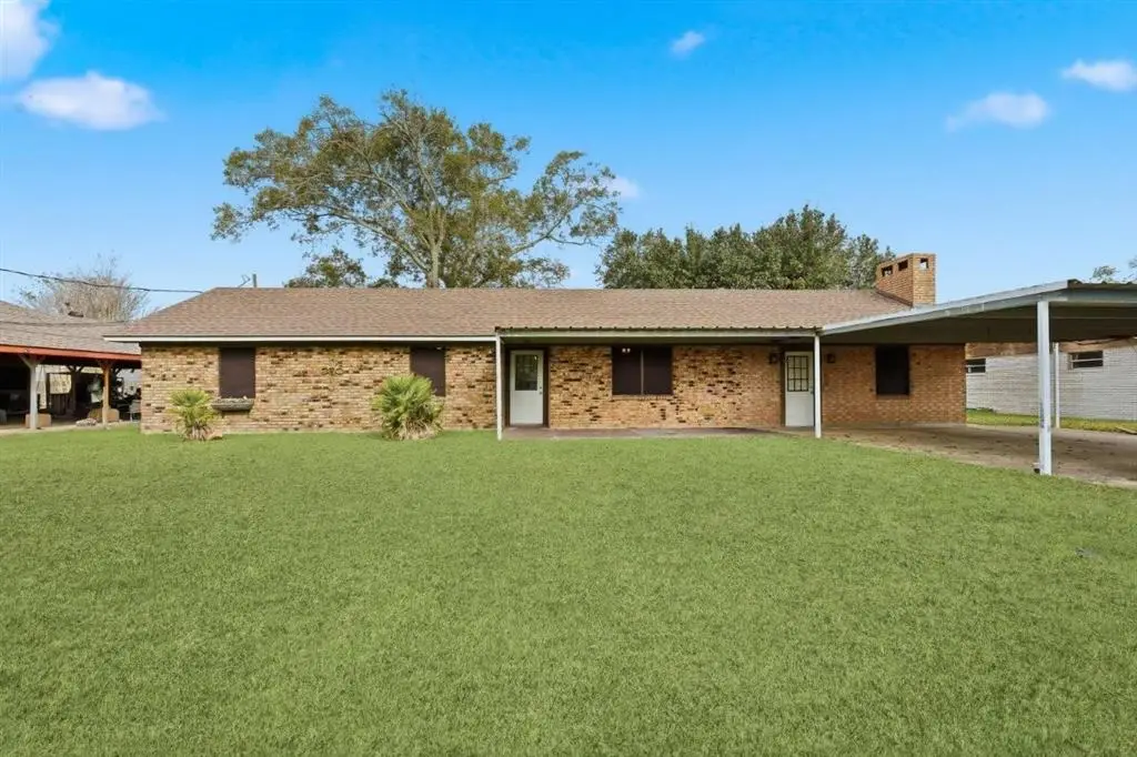 909 Helen Street, Iowa, LA 70647 - Image #1