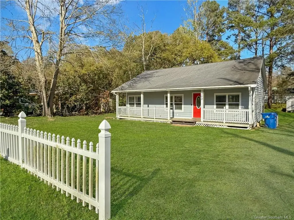 303 Knapp Street, Leesville, LA 71446 - #1
