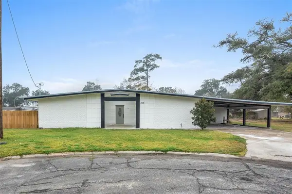 208 Roberta Circle, Sulphur, LA 70663