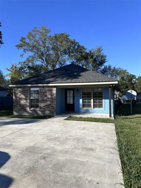 715 Topsy Road, Lake Charles, LA 70607-0000