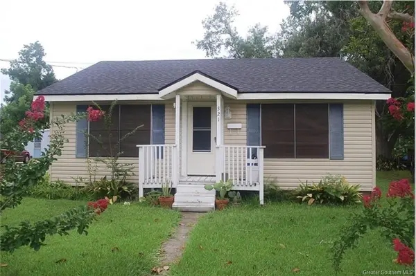 321 W Lagrange Street W, Lake Charles, LA 70605