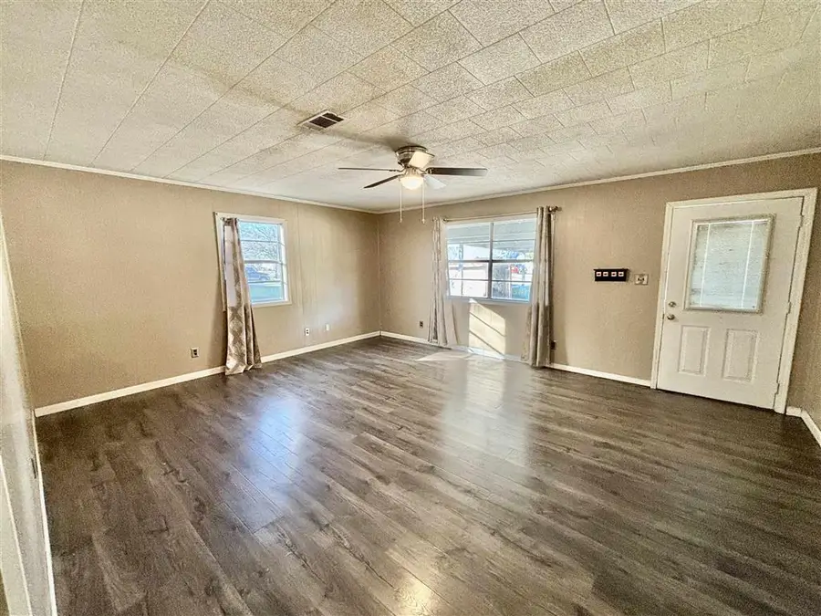 2216 Greenlawn Road, Lake Charles, LA 70607 - Image #2