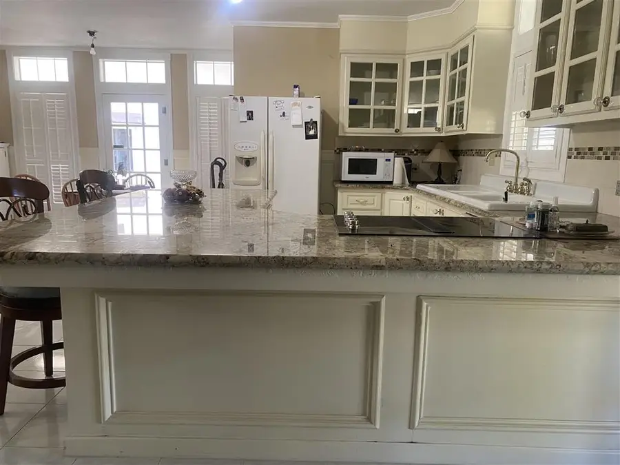 3188 Niblett Bluff Road, Vinton, LA 70668 - Image #2