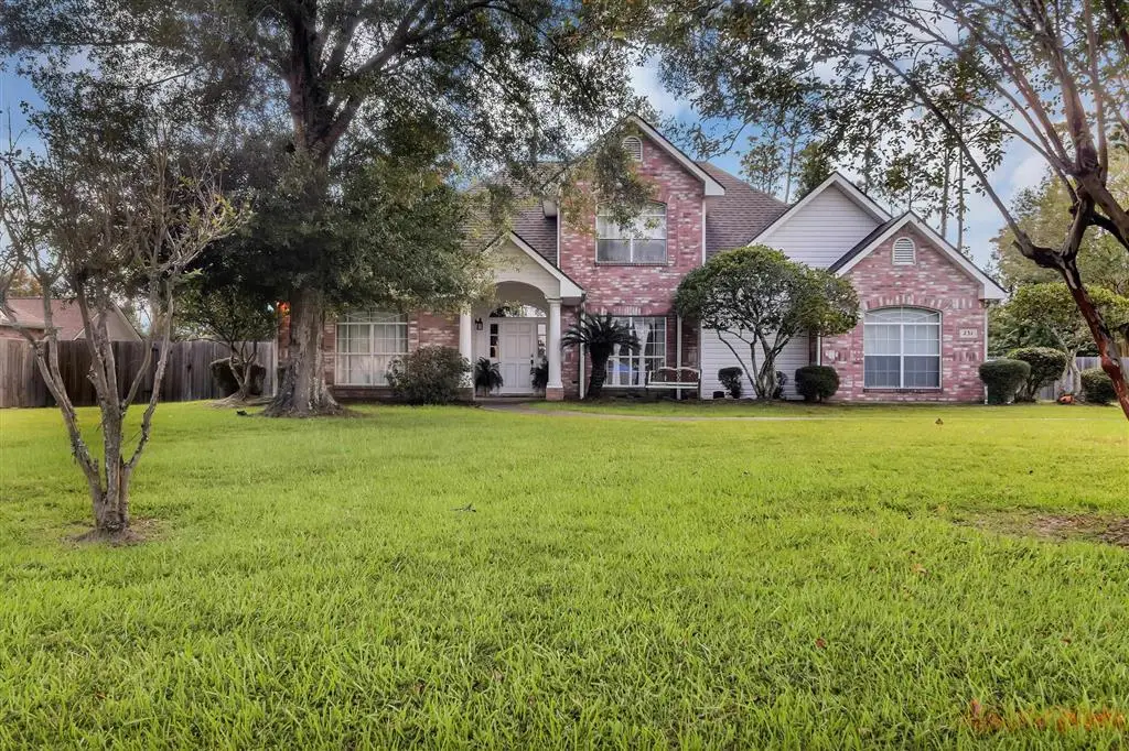231 W Presidential Cir Circle W, Lake Charles, LA 70611 - Image #1