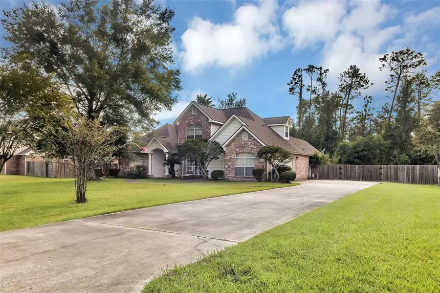 231 W Presidential Cir Circle W, Lake Charles, LA 70611 - Image #3