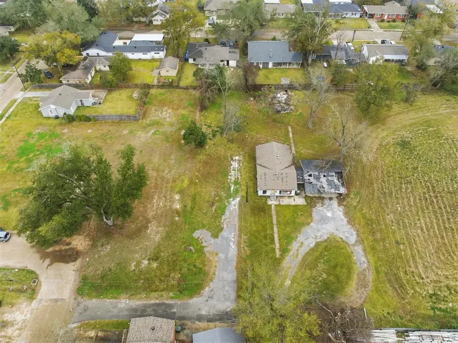 705 Derouen Street, Lake Charles, LA 70607 - Image #3