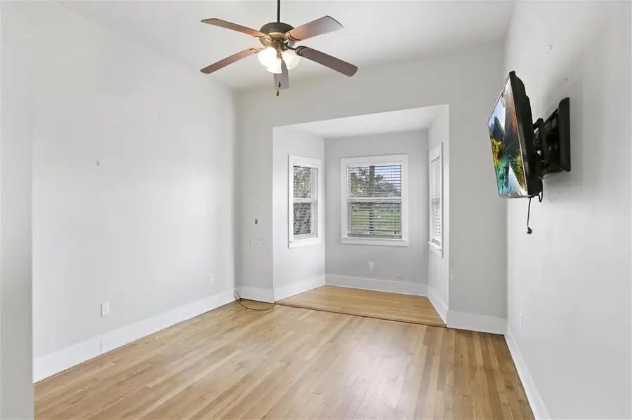 418 Burnett Street, Lake Charles, LA 70601 - Image #2