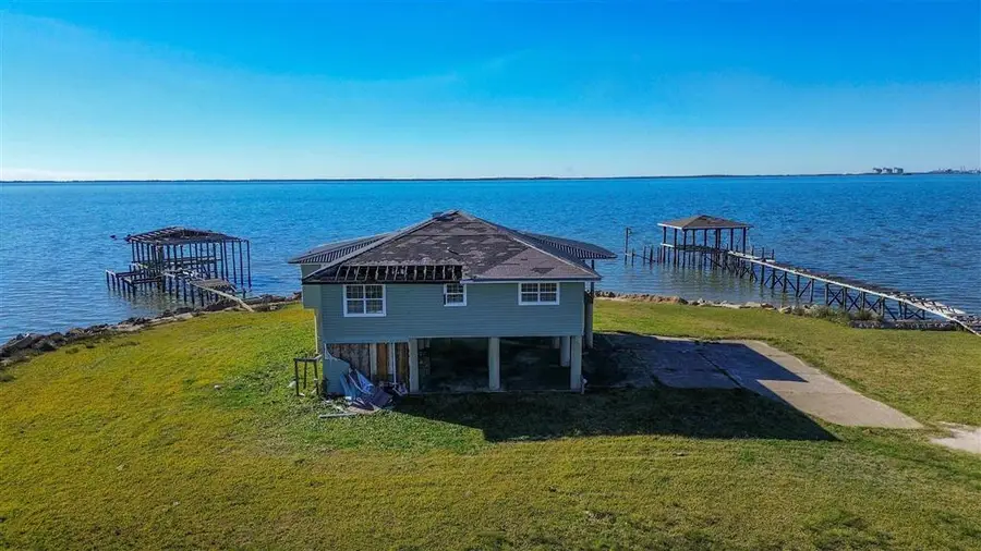 193 W Pelican Point Road W, Lake Charles, LA 70607 - Image #2