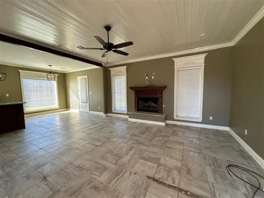 894 Eve Elizabeth Lane, Lake Charles, LA 70605 - Image #2