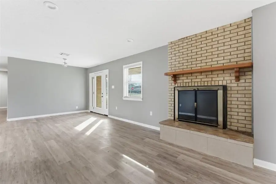 233 Beauregard Street, Lake Charles, LA 70605 - Image #2