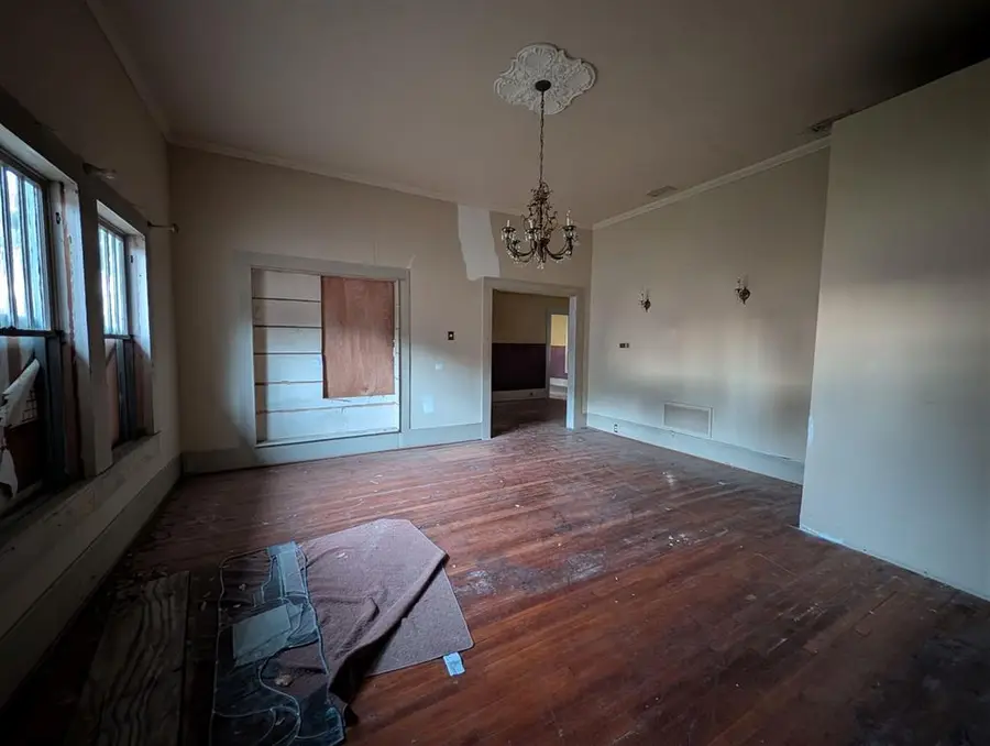 402 N Irving Street N, Kaplan, LA 70548 - Image #2