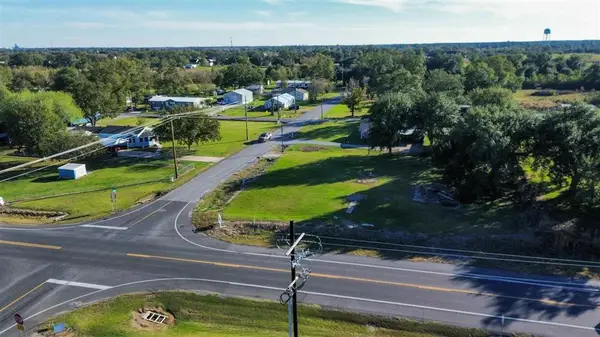 4516 Carlyss Drive, Sulphur, LA 70665