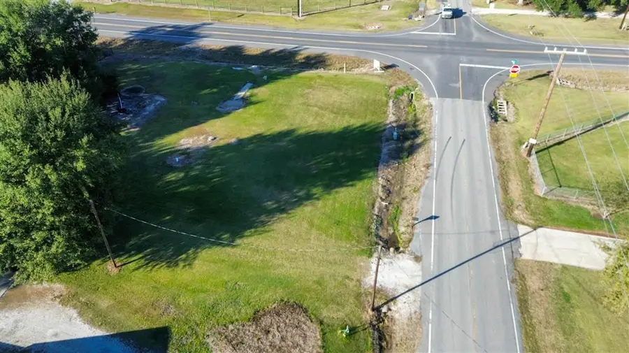 4516 Carlyss Drive, Sulphur, LA 70665 - #2