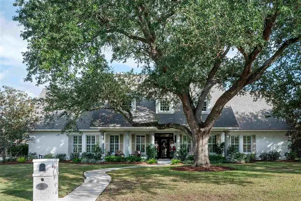 4117 Maid Stone Dr Drive, Lake Charles, LA 70605