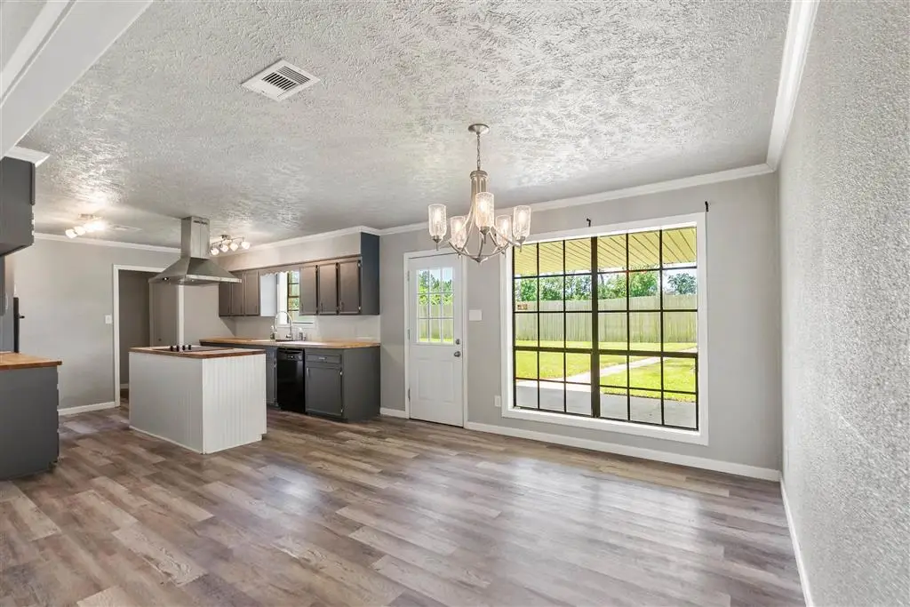 2606 Mary Drive, Sulphur, LA 70665 - #1