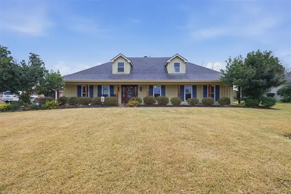 1503 S Chateau Circle S, Lake Charles, LA 70605